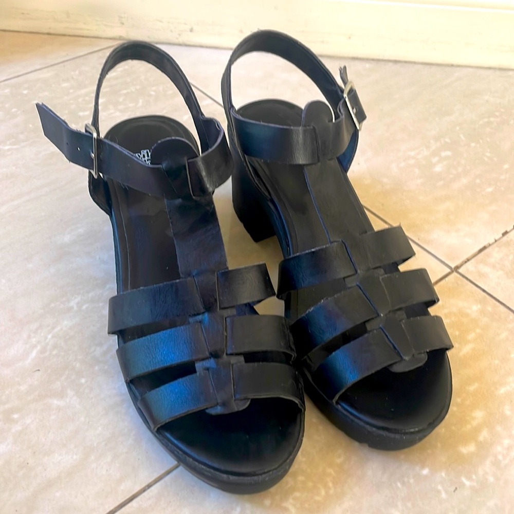 Wild fable black heels, size 6.5